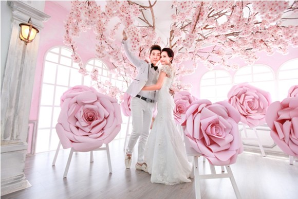 Dương Hiểu Ngọc tạo dáng quyến rũ bên Nam Phong ảnh 5 Dương Hiểu Ngọc tạo dáng quyến rũ bên Nam Phong ảnh 5