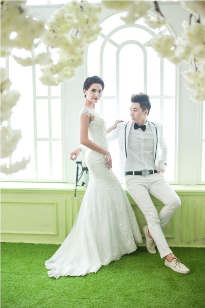 Dương Hiểu Ngọc tạo dáng quyến rũ bên Nam Phong ảnh 9 Dương Hiểu Ngọc tạo dáng quyến rũ bên Nam Phong ảnh 9