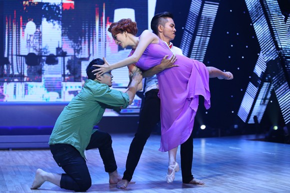 Khánh Thi, Phan Hiển, Hà Lê kết hợp trong màn trình diễn đầy cảm xúc ảnh 9 Khánh Thi, Phan Hiển, Hà Lê kết hợp trong màn trình diễn đầy cảm xúc ảnh 9