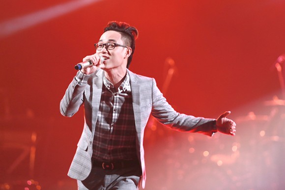 Tùng Dương “cháy hết mình” với “Mùa thu cho em” ảnh 11 Tùng Dương “cháy hết mình” với “Mùa thu cho em” ảnh 11