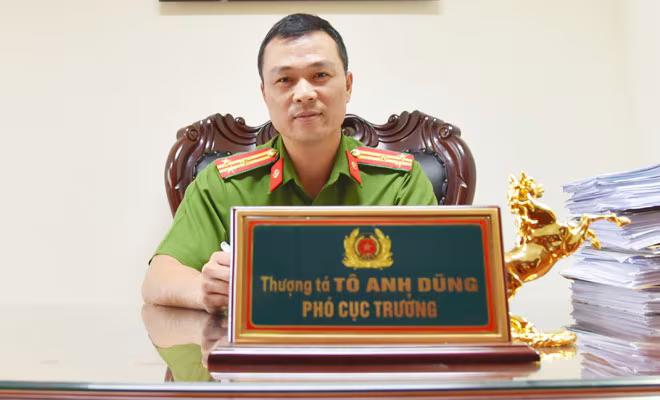 Thượng tá Tô Anh Dũng - Phó Cục trưởng Cục Cảnh sát quản lý hành chính về trật tự xã hội kiêm Giám đốc Trung tâm dữ liệu quốc gia về dân cư