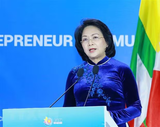 Phó Chủ tịch nước Đặng Thị Ngọc Thịnh phát biểu tại Hội nghị Phó Chủ tịch nước Đặng Thị Ngọc Thịnh phát biểu tại Hội nghị