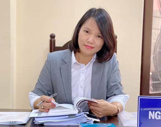 Luật sư Lê Hồng Vân (Đoàn Luật sư TP Hà Nội) Luật sư Lê Hồng Vân (Đoàn Luật sư TP Hà Nội)