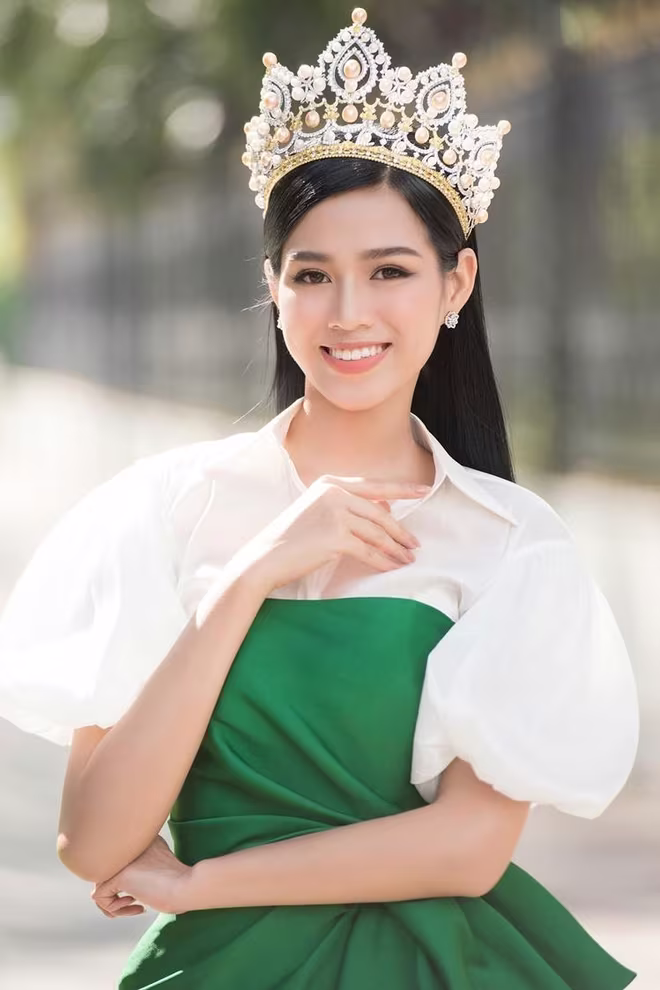 Hoa hậu Đỗ Thị Hà đại diện Việt Nam tham gia cuộc thi “Miss World - Hoa hậu Thế giới 2021” tại Costa Rica