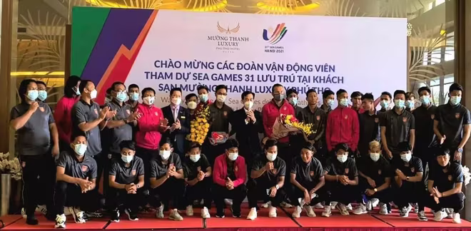 U23 Myanmar được tiếp đón nồng hậu tại khách sạn Mường Thanh Phú Thọ U23 Myanmar được tiếp đón nồng hậu tại khách sạn Mường Thanh Phú Thọ