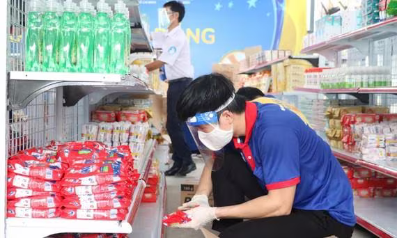 Mức lương tối thiểu theo giờ được đề xuất từ 15.600 - 22.500 đồng Mức lương tối thiểu theo giờ được đề xuất từ 15.600 - 22.500 đồng
