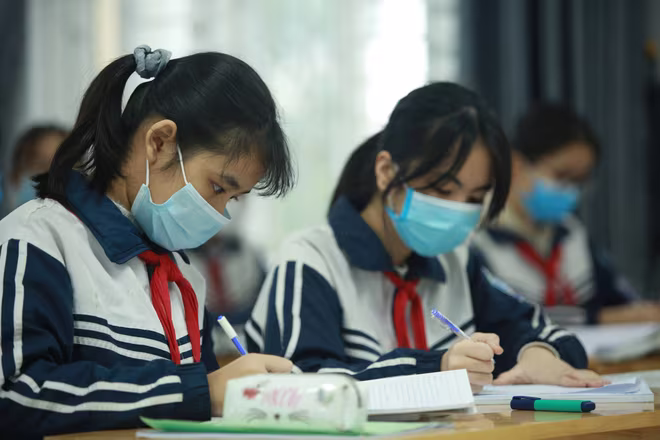 Học sinh vào lớp 6 năm học 2023-2024 tăng hơn 38.000 em so với năm học trước Học sinh vào lớp 6 năm học 2023-2024 tăng hơn 38.000 em so với năm học trước