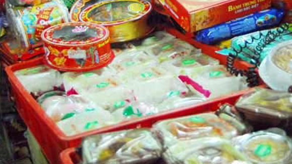 Số điện thoại tố giác bánh trung thu “bẩn” ảnh 1 Số điện thoại tố giác bánh trung thu “bẩn” ảnh 1