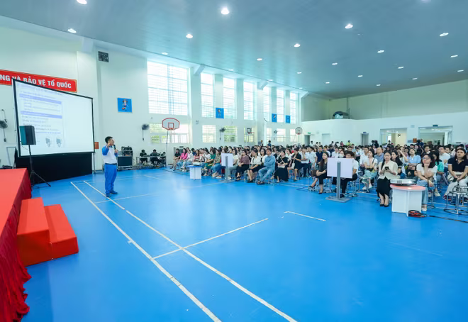 Đào tạo kiến thức an toàn giao thông cho các bậc phụ huynh Đào tạo kiến thức an toàn giao thông cho các bậc phụ huynh