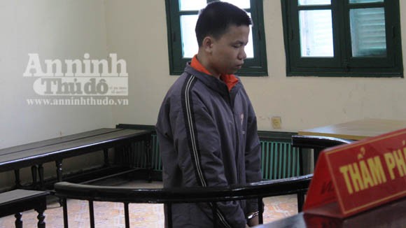 Ném mẩu gạch, chết một người ảnh 1 Ném mẩu gạch, chết một người ảnh 1