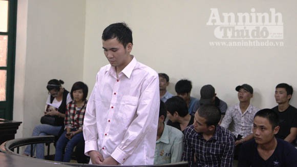 Bị hiếp dâm, bé gái "cắn môi" Điều dưỡng viên làm bằng chứng ảnh 1 Bị hiếp dâm, bé gái "cắn môi" Điều dưỡng viên làm bằng chứng ảnh 1