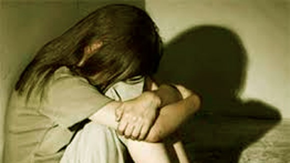 9 năm tù cho gã chú họ "yêu râu xanh" ảnh 1 9 năm tù cho gã chú họ "yêu râu xanh" ảnh 1