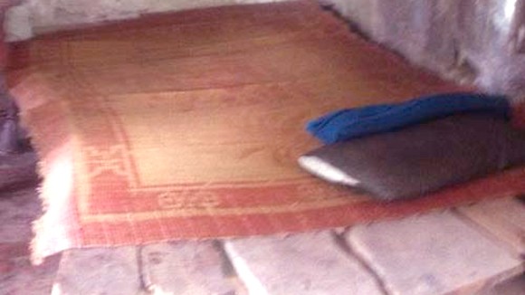 Cựu Phó Chủ tịch xã bị bắt quả tang hiếp dâm bé gái 11 tuổi ảnh 1 Cựu Phó Chủ tịch xã bị bắt quả tang hiếp dâm bé gái 11 tuổi ảnh 1