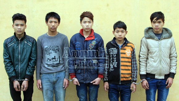 Nhóm cướp tuổi teen sa lưới ảnh 1 Nhóm cướp tuổi teen sa lưới ảnh 1