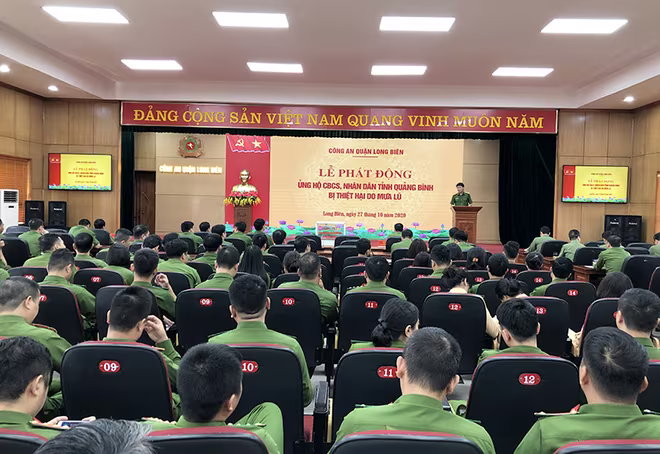 Đảng ủy – Ban chỉ huy Cônng an quận mong muốn cán bộ, chiến sỹ nêu cao tinh thần đoàn kết dân tộc, phát huy truyền thống tốt đẹp của đơn vị, với tinh thần "Tương thân tương ái", "Lá lành đùm lá rách" Đảng ủy – Ban chỉ huy Cônng an quận mong muốn cán bộ, chiến sỹ nêu cao tinh thần đoàn kết dân tộc, phát huy truyền thống tốt đẹp của đơn vị, với tinh thần "Tương thân tương ái", "Lá lành đùm lá rách"