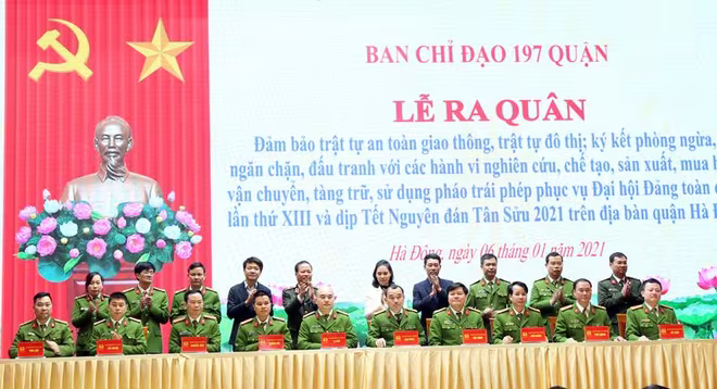 Trưởng Công an các phường của quận Hà Đông ký cam kết Trưởng Công an các phường của quận Hà Đông ký cam kết