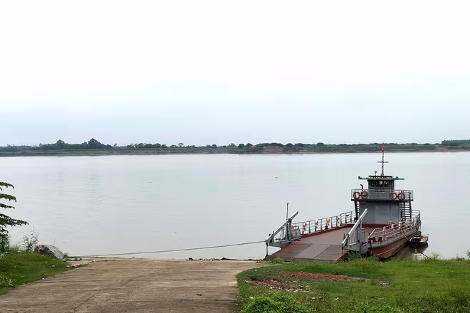 Bến đò Thọ An (Đan Phượng) kết nối với bến Chu Phan (Mê Linh) tạm dừng hoạt động đến khi có Chỉ thị mới của UBND TP Hà Nội mới tiếp tục hoạt động Bến đò Thọ An (Đan Phượng) kết nối với bến Chu Phan (Mê Linh) tạm dừng hoạt động đến khi có Chỉ thị mới của UBND TP Hà Nội mới tiếp tục hoạt động