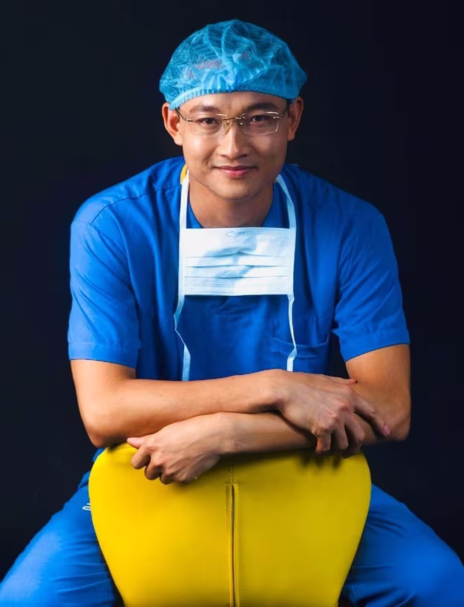 Bác sĩ Trần Quốc Khánh Bác sĩ Trần Quốc Khánh
