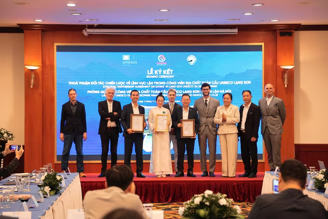 Hội nghị đã diễn ra Lễ ký kết thỏa thuận chiến lược về lĩnh vực truyền thông trong Công viên địa chất toàn cầu UNESCO Lạng Sơn