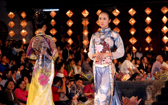Cố đô Huế ngập tràn sắc màu văn hóa ảnh 7 Cố đô Huế ngập tràn sắc màu văn hóa ảnh 7