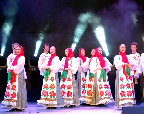 Nhìn lại 9 ngày sôi nổi của Festival Huế 2012 ảnh 2 Nhìn lại 9 ngày sôi nổi của Festival Huế 2012 ảnh 2