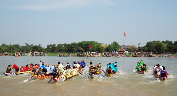 Nhìn lại 9 ngày sôi nổi của Festival Huế 2012 ảnh 13 Nhìn lại 9 ngày sôi nổi của Festival Huế 2012 ảnh 13
