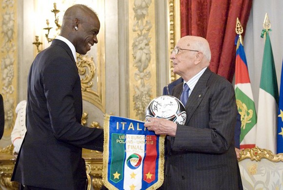 Thua trận, tuyển Italia được Tổng thống... mời tiệc ảnh 3 Thua trận, tuyển Italia được Tổng thống... mời tiệc ảnh 3
