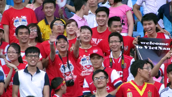 Các "Pháo thủ" hâm nóng sân Mỹ Đình ảnh 12 Các "Pháo thủ" hâm nóng sân Mỹ Đình ảnh 12