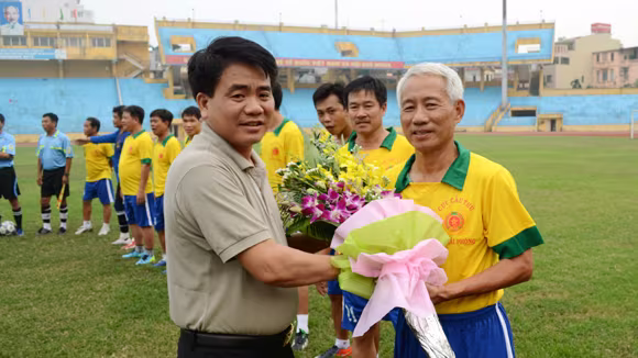 Giao hữu bóng đá ấm tình đồng đội ảnh 2