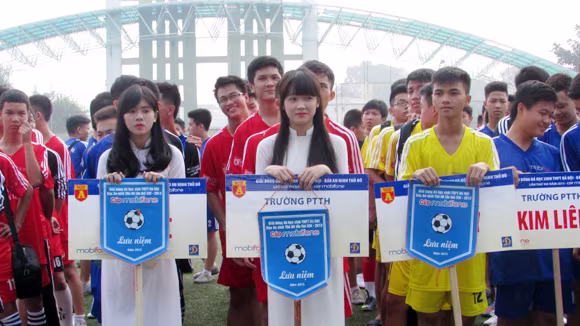 Rộn ràng ngày hội bóng đá học sinh THPT Hà Nội ảnh 5 Rộn ràng ngày hội bóng đá học sinh THPT Hà Nội ảnh 5