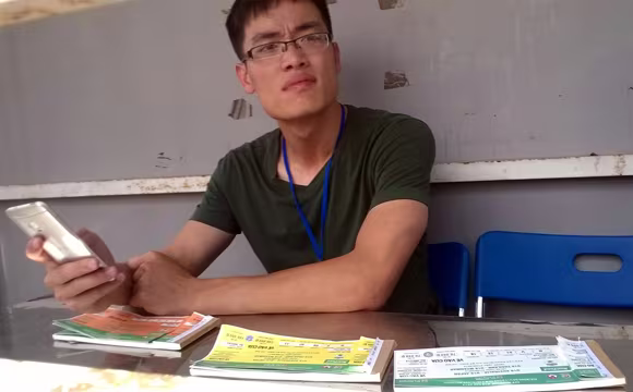 BTC dừng bán, phe vé trận U19 Việt Nam - U19 Nhật Bản, thỏa sức hét giá ảnh 6 BTC dừng bán, phe vé trận U19 Việt Nam - U19 Nhật Bản, thỏa sức hét giá ảnh 6