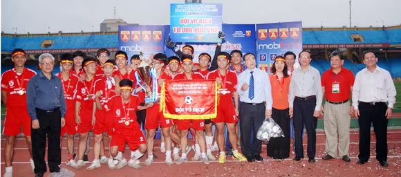 Những điều cần biết về Giải bóng đá học sinh THPT – Báo An ninh Thủ đô 2014 ảnh 3