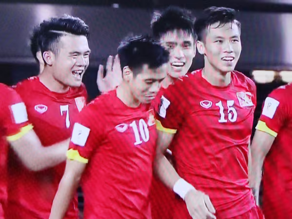 Tuyển Đài Loan 1-2 tuyển Việt Nam: Thắng may mắn! ảnh 1