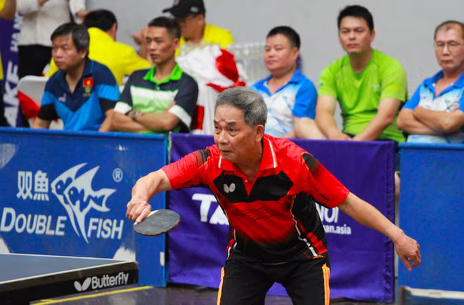 Môn bóng bàn chứng kiến nhiều trận đấu hấp dẫn. Môn bóng bàn chứng kiến nhiều trận đấu hấp dẫn.