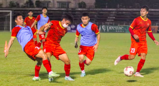 Một số cầu thủ...