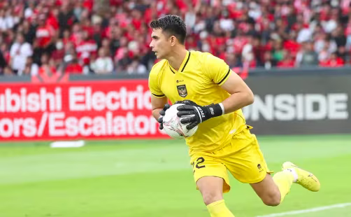 Nadeo Argawinata có thể được sử dụng ở trận gặp Việt Nam, sau khi hai thủ môn còn lại của Indonesia đã nhận 20 bàn trong 6 trận vừa qua Nadeo Argawinata có thể được sử dụng ở trận gặp Việt Nam, sau khi hai thủ môn còn lại của Indonesia đã nhận 20 bàn trong 6 trận vừa qua