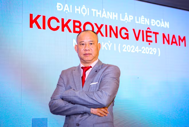 Ông Vũ Đức Thịnh - Chủ tịch Liên đoàn Kickboxing Việt Nam nhiệm kỳ I Ông Vũ Đức Thịnh - Chủ tịch Liên đoàn Kickboxing Việt Nam nhiệm kỳ I
