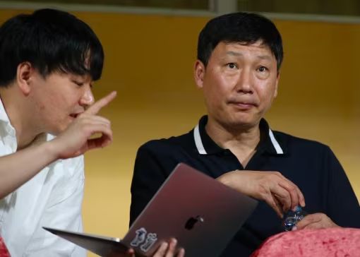 Ông Kim đối diện nhiều thử thách trong lần đầu dẫn dắt đội tuyển