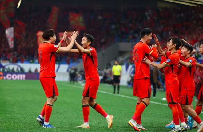 Trung Quốc thắng Indonesia 2-1, sống lại cơ hội World Cup 2026 Trung Quốc thắng Indonesia 2-1, sống lại cơ hội World Cup 2026