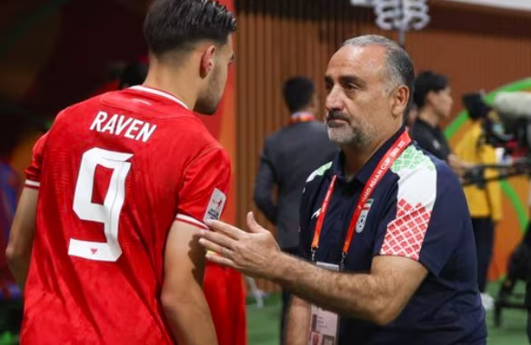 HLV Hossein Abdi của U20 Iran HLV Hossein Abdi của U20 Iran