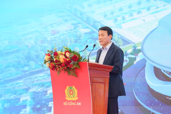 Đại tướng Lương Tam Quang - Ủy viên Bộ Chính trị, Bộ trưởng Bộ Công an - phát biểu