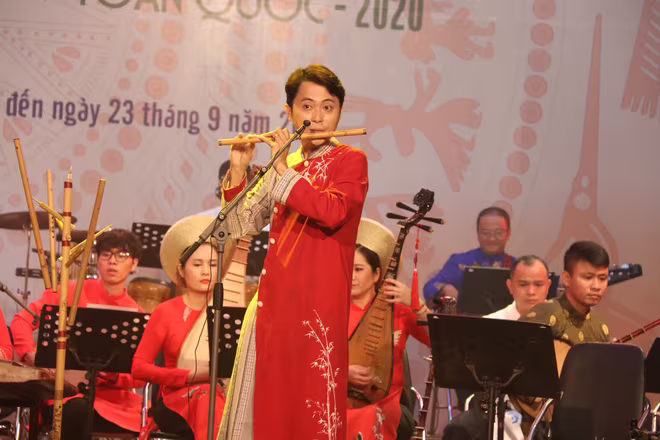 Một tiết mục dự thi của Nhạc viện Hồ Chí Minh Một tiết mục dự thi của Nhạc viện Hồ Chí Minh