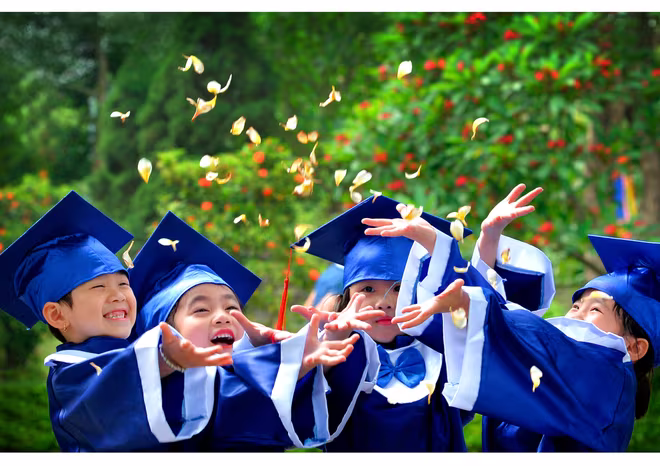 Bức ảnh đoạt giải Nhất cuộc thi &quot;Hà Nội niềm tin và hy vọng&quot; thuộc về tác giảNguyễn Tiến Dũng với tác phẩm &quot;Chủ nhân tương lai&quot;