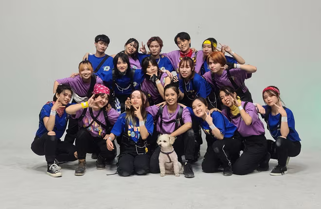 Nhóm nhảy Kpop của Hàn Quốc -The Code