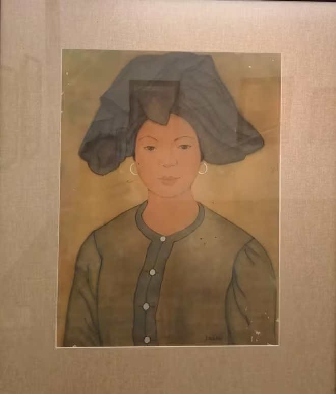 Một bức tranh chân dung người phụ nữ miền núi của cố họa sĩ Linh Chi Một bức tranh chân dung người phụ nữ miền núi của cố họa sĩ Linh Chi