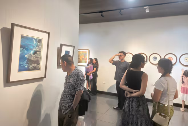 Người xem triển lãm Người xem triển lãm