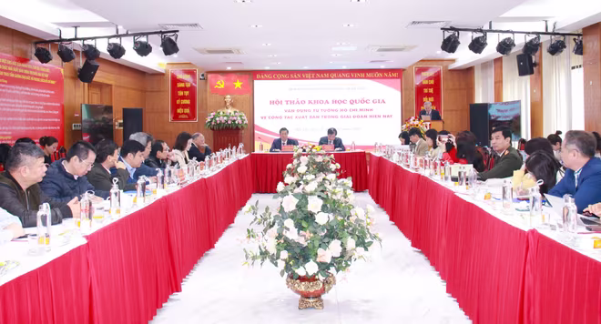 Toàn cảnh hội thảo