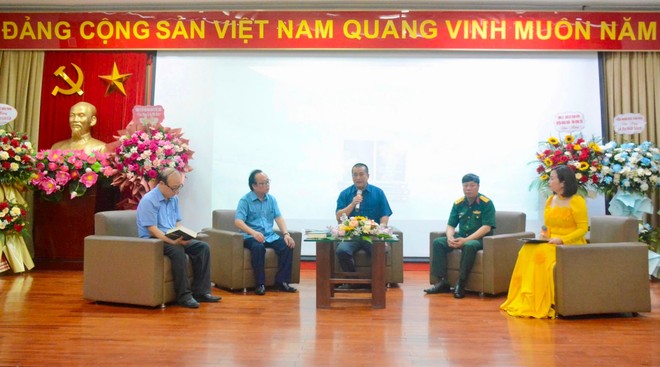 Tác giả Nguyễn Xuân Tuấn chia sẻ về quá trình thực hiện cuốn sách