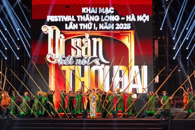 Festival Thăng Long - Hà Nội lần thứ nhất năm 2025 diễn ra từ ngày 1/11 đến hết 16/11 với hơn 30 hoạt động văn hóa, nghệ thuật, du lịch đặc sắc Festival Thăng Long - Hà Nội lần thứ nhất năm 2025 diễn ra từ ngày 1/11 đến hết 16/11 với hơn 30 hoạt động văn hóa, nghệ thuật, du lịch đặc sắc