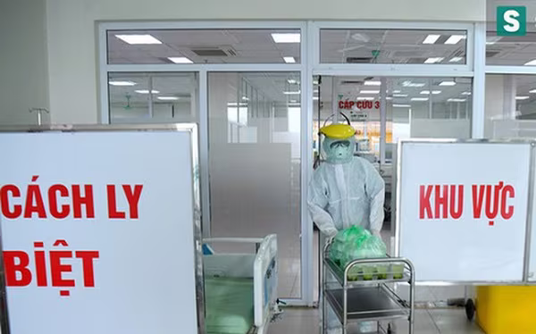 Khu vực cách ly điều trị bệnh nhân Covid-19 Khu vực cách ly điều trị bệnh nhân Covid-19